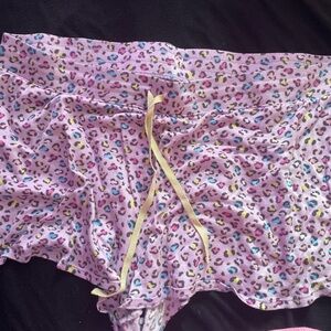 womens plus-size rainbow leopardrd sleep shorts size 3XL